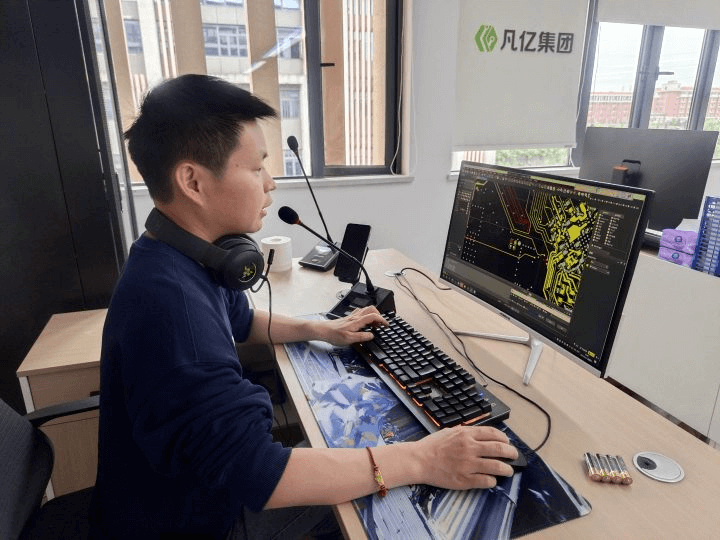 PCB线下现场讲课场景