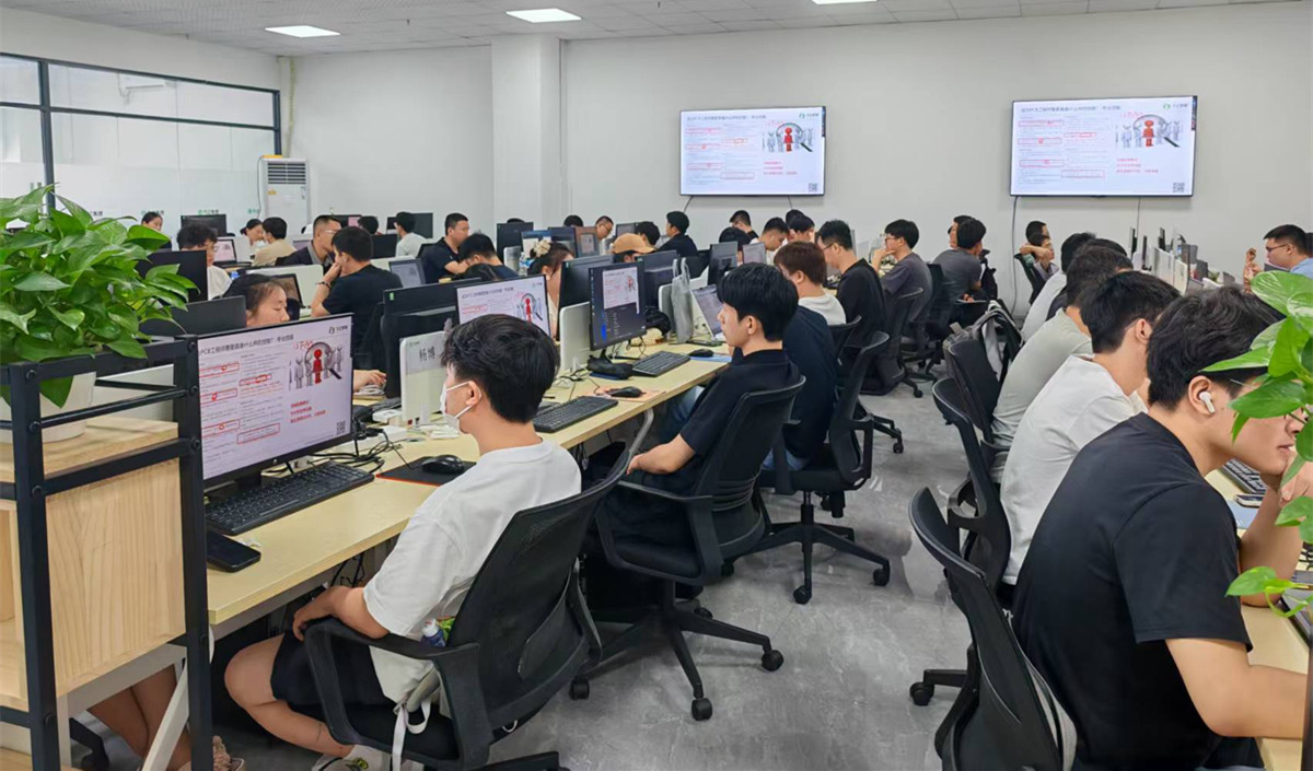 学员上课场景
